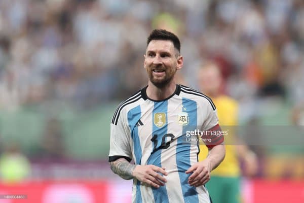 Месси ҳали "Интер" Майамида ўйнаш учун рухсат олмаган