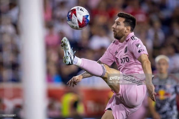 Лионель Месси АҚШда супер сермаҳсуллик намойиш этмоқда 