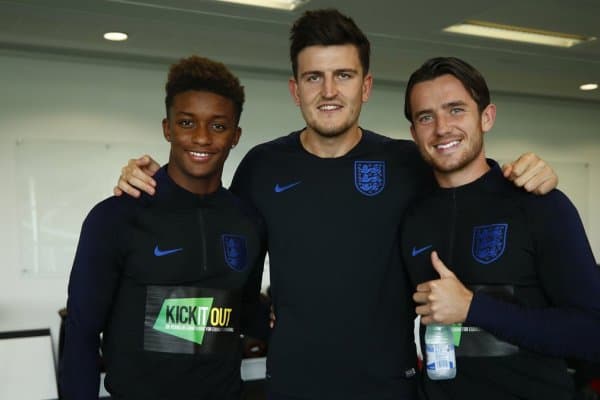 Алли ва Шоу Англия терма жамоаси қароргоҳини тарк этди, уларнинг ўрнига янги футболчилар келди