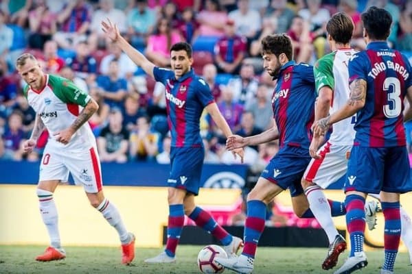 "Леванте" - "Алавес" 2:1 (видео)