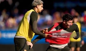 "Барселона" уч футболчисини сотишга тайёр 