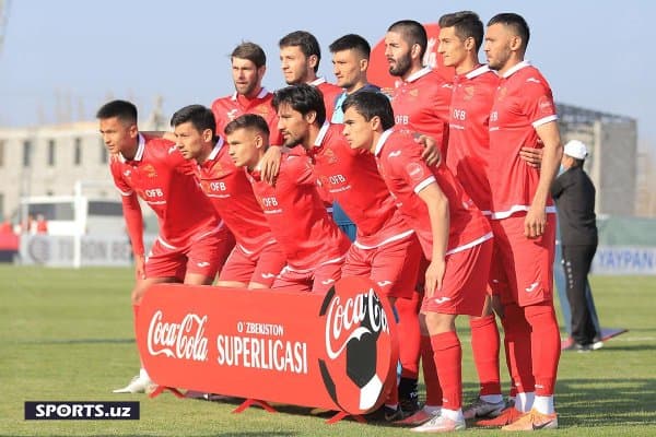 "Локомотив" 6 нафар футболчи билан хайрлашди