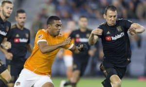 МЛСдаги ўйинда нақд 1,5 соат танаффус бўлди