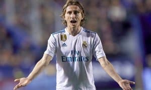 "Реал" зўр ўйинчи олиб келади