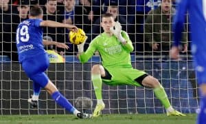 “Реал” дарвозабонига Англия суперклубидан иш чиқди