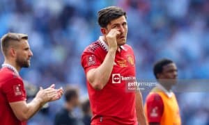 Магуайрнинг маоши автоматик тарзда ошади. Ҳимоячининг МЮдан кетиши янада қийинлашмоқда!