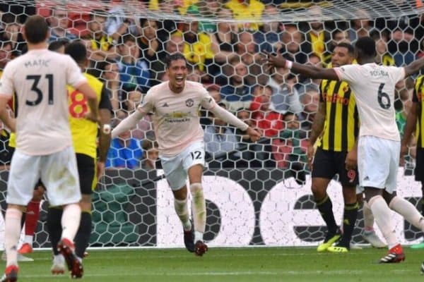 "Уотфорд" - "Манчестер Юнайтед" 1:2 (видео)