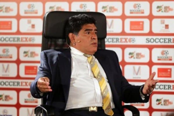 Марадона янги жамоасида қанча маош олади?