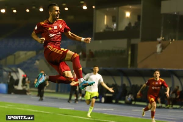 "Насаф" футболчиси ОЧЛнинг энг яхши ярим ҳимоячилари қаторида!