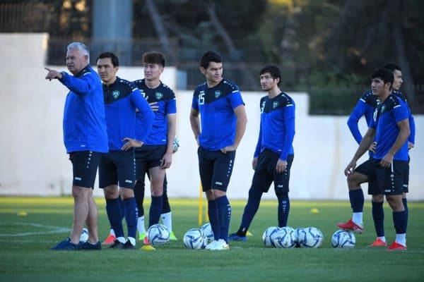 Легионеримиз жамоасига ёрдам беролмайди, устози эса клубни тарк этади!