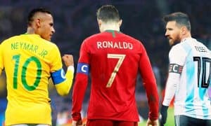 Роналду, Месси ва Неймар билан ўйнадим, энг зўри...