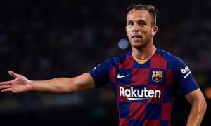 "Барселона" футболчиси рус гўзалига совға юборди