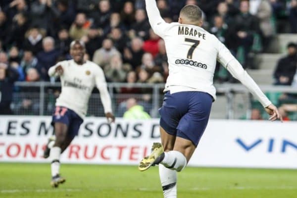 "Сент-Этьен" - ПСЖ 0:1 (видео)