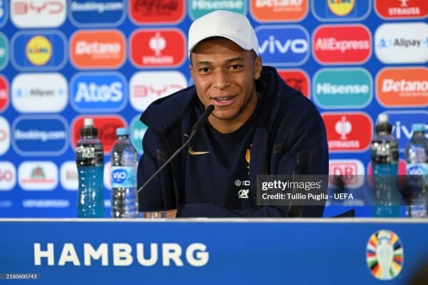 Мбаппе чорак финал олдидан Португалия терма жамоасига баҳо берди