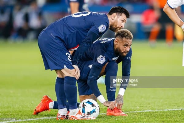 Месси ва Неймарнинг ПСЖдаги маоши аниқ. Улар Мбаппедан анча кам олади!