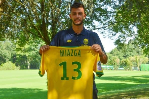 "Челси" футболчисини француз клубига ижарага бериб юборди