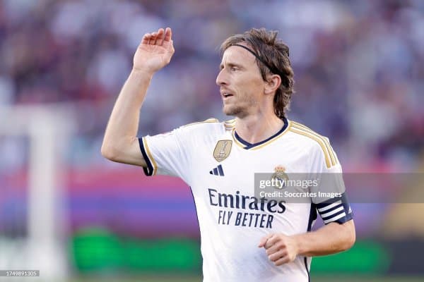 Модрич - "эл-класико"лар тарихида майдонга тушган энг қария футболчи! 