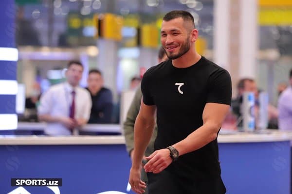 Маҳмуд Муродов Тошкентда қандай кутиб олинди? (фотогалерея+видео)