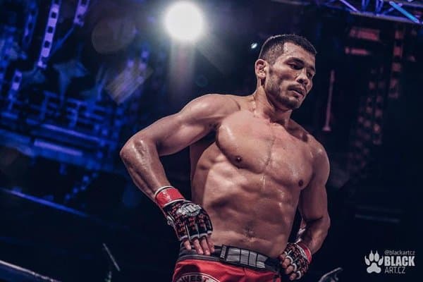 Маҳмуд Муродов XFN билан шартномасини бекор қилди