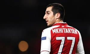 Арманистонда Мхитаряннинг сурати туширилган почта маркалари муомалага чиқарилди