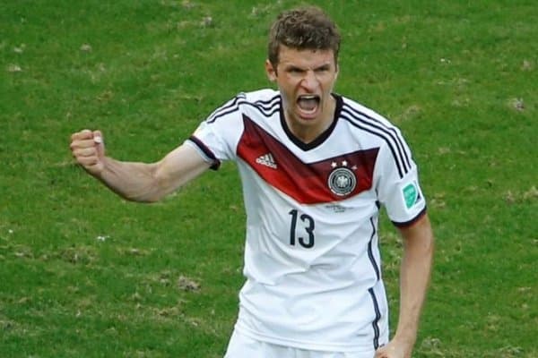 Германия терма жамоаси собиқ футболчиси: Мюллер термадан кетиши керак