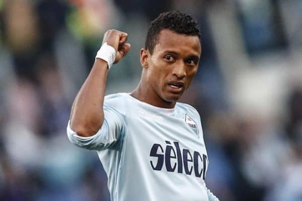 Нани фаолиятини ватанида давом эттирадиган бўлди