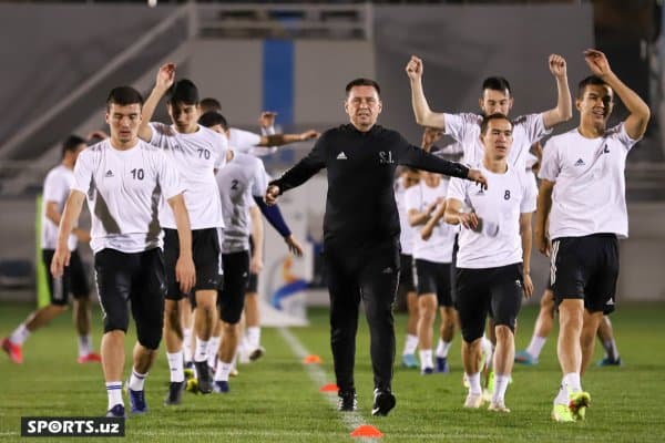 "Аждарлар" навбатдаги "парвоз" олдидан расмий машғулот ўтказди (фотогалерея)