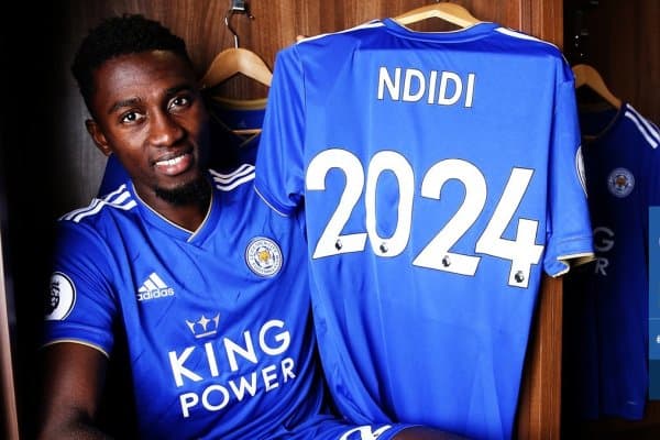 "Лестер" нигериялик футболчиси билан шартномани узайтирди