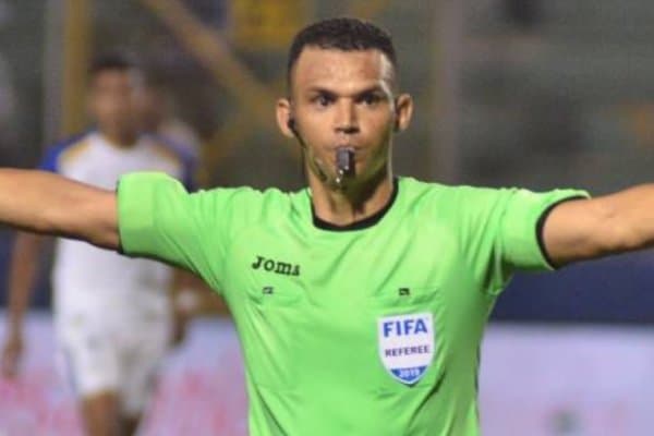 Ўзбекистоннинг АҚШга қарши ўйинини гондураслик ҳакам бошқариб боради!