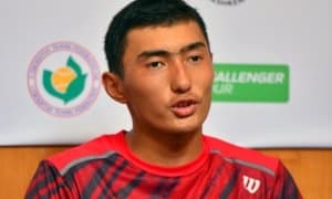 Ҳумоюн Султонов чорак финалга йўл олди