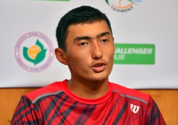 Ҳумоюн Султонов чорак финалга йўл олди