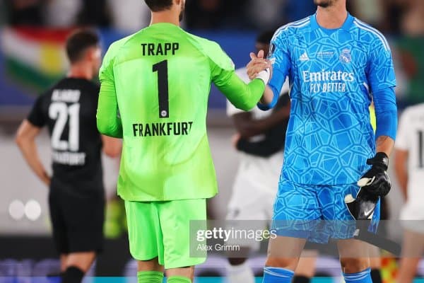 “Манчестер Юнайтед” Де Хеага рақобатчи олиб келмоқчи