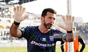 Расман! Буффон футболдаги фаолиятини якунлади (видео)