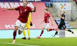 Холанд дебют голини киритди