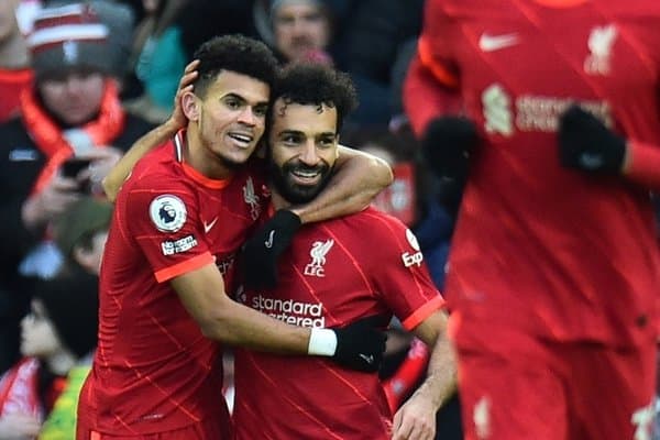 “Барса”нинг қизиқиши “Ливерпуль” ҳужумчиси маошини кўтариб юборди