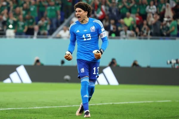 Польша Мексика билан дуранг ўйнади. Левандовски пенальтидан гол ура олмади