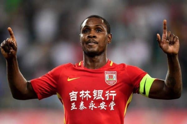 МЮ ҳужумчиси 75 миллион фунтдан воз кечди