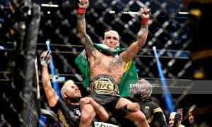 UFC 269. Тахтдан қулаган Аманда, камар йўлида яна бўғилган Порье (фото)