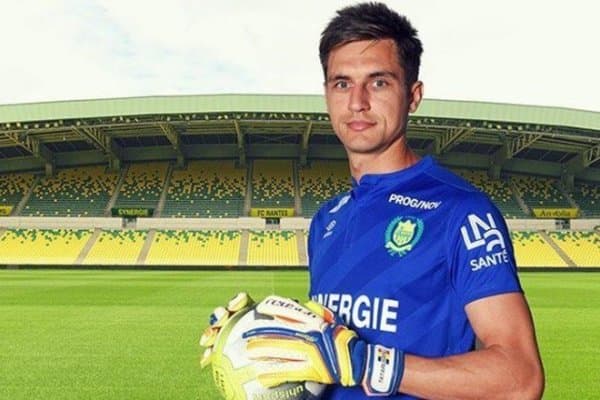 "Рома" ўзига янги дарвозабон топди