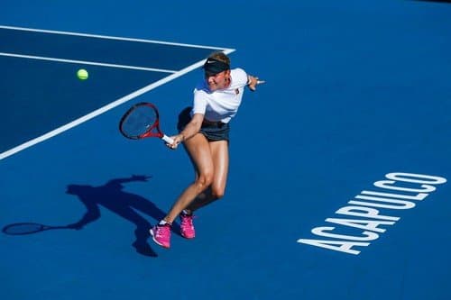 Донна Векич финал остонасида қоқилди