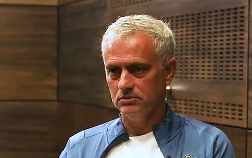 Моуриньо жаҳон чемпионига имкон бермоқчи