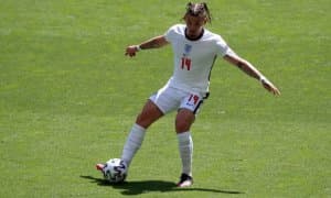 Биз 60 миллион фунтга футболчи оламиз