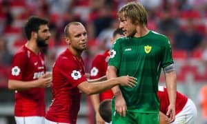 "Анжи" сардори: Ярим йилдан буён текинга футбол ўйнаб юрибман