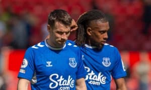 Англияда қайси жамоалардан қанча очко олиб қўйилган?