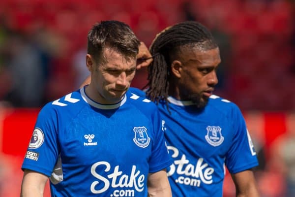 Англияда қайси жамоалардан қанча очко олиб қўйилган?