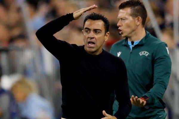 Хави яна икки юлдуздан воз кечадиган бўлди