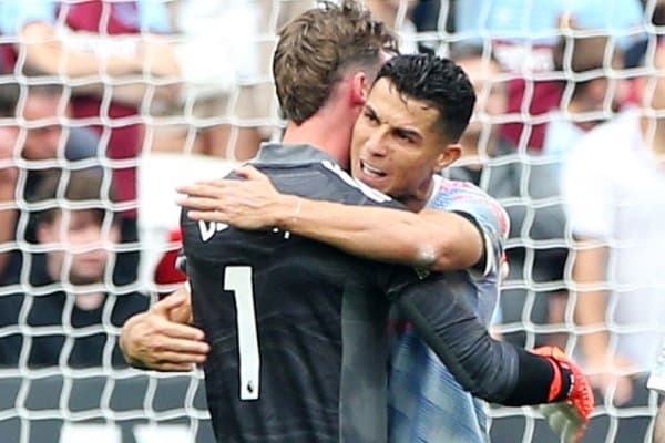 “Манчестер Юнайтед” юлдузи кетадиган бўляпти