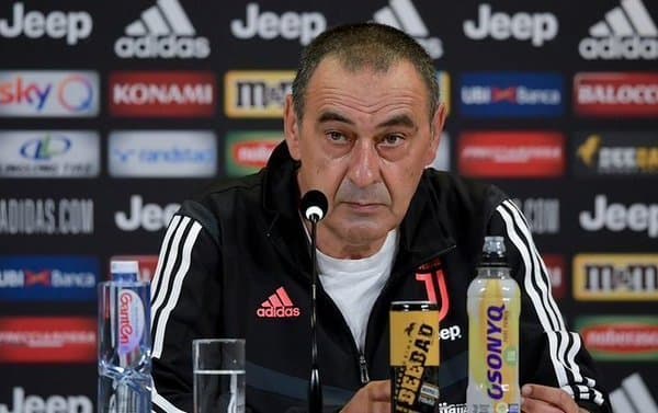 "Бу шармандалик!" Сарри "Лион" футболчиларидан норози бўлди