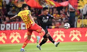 Ҳайратдамиз, Ҳусанов бу гал ҳам боплади! Франциялик мухлислар легионеримиз ҳақида яна нималар деди?