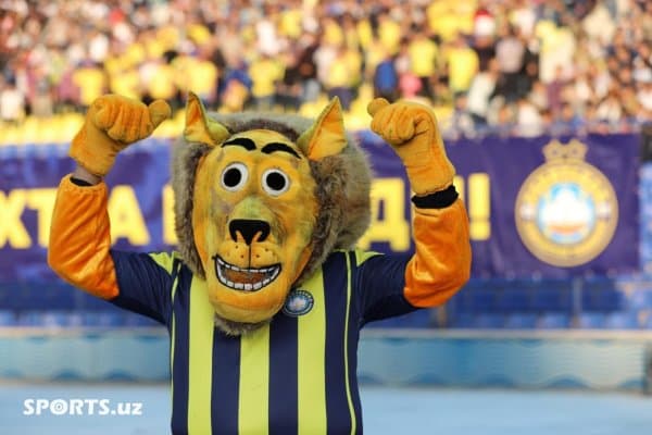 Хорижда тўп тепган "Пахтакор" футболчиси ортга қайтди (фото)